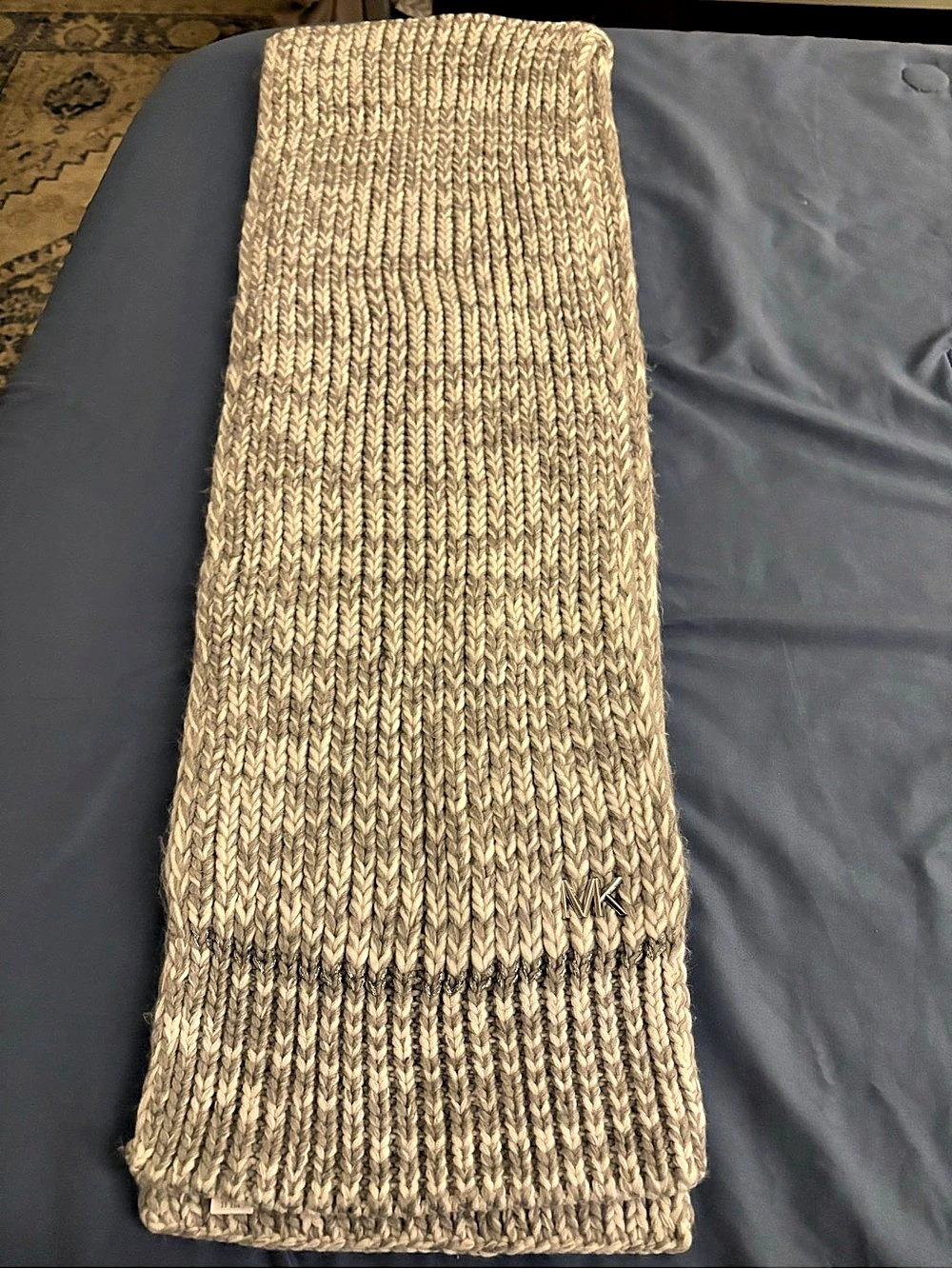 Michael Kors Ribbed Cable Knit Metallic Scarf Gray & white